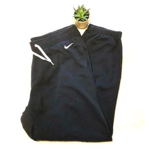 Nike women’s sweats